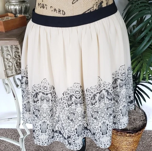 💋AE skirt sz SP - Picture 1 of 4